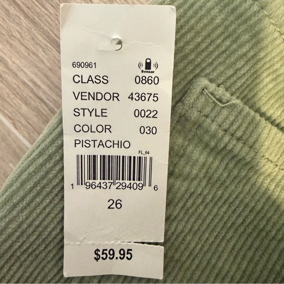 PacSun NWT Pistachio Green Corduroy Low Rise Bootcut Pants —Size 26 - Picture 9 of 11